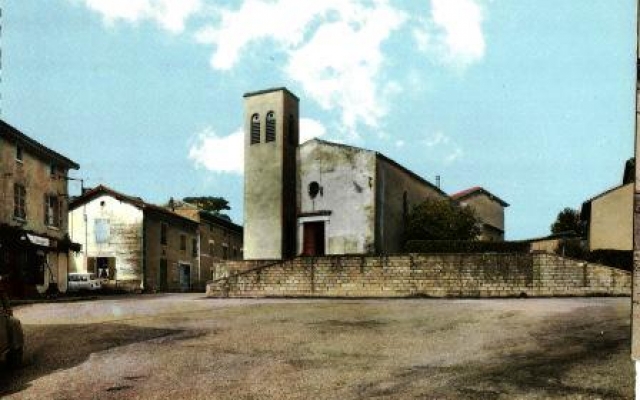 Place de l'église vers 1970
